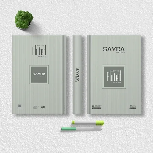 Sayka Fluted